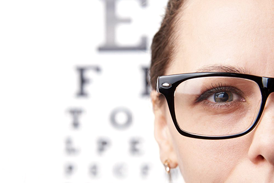 pupilla szem látás látvány egyik hogy javítsa a látást, mit igyon